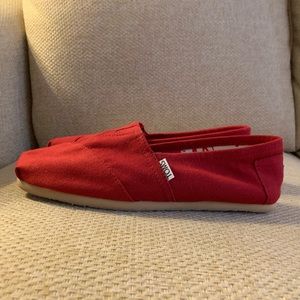 Red Toms With Elephant Lining. Size 10. New Without Tags.